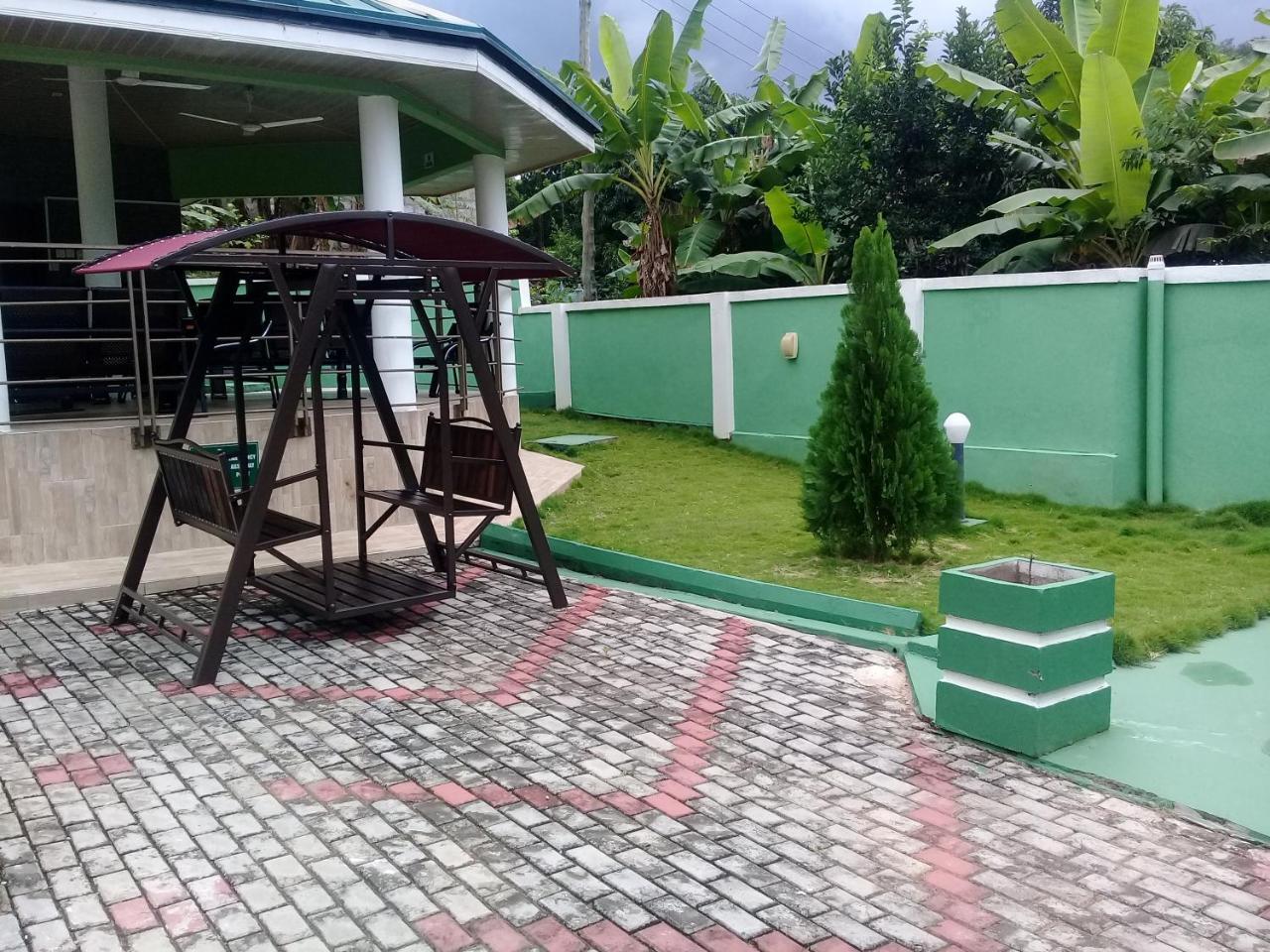 3A'S Guest House Akosombo Exterior photo